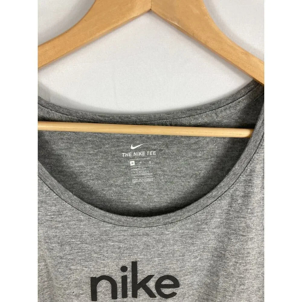 Nike The Nike Tee Nike Sportswear Est 1972 Graphic Tshirt Grey Size Medium